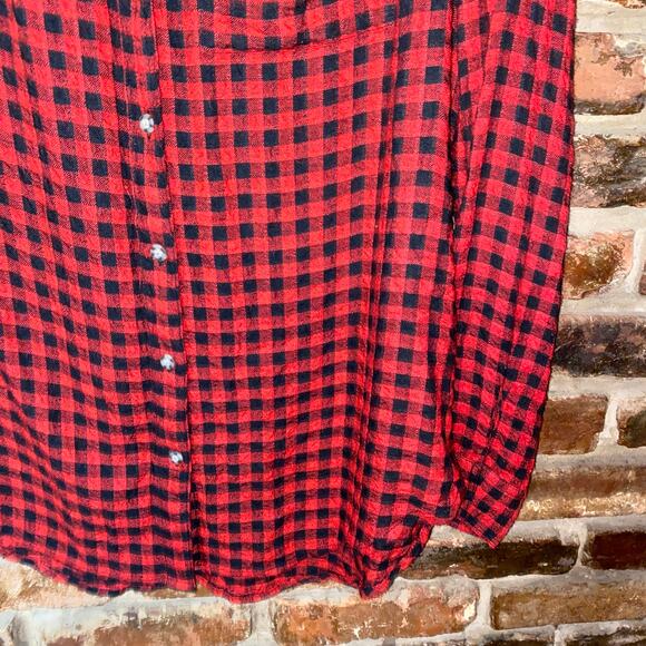 BeachLunchLounge Red Buffalo Plaid Elliott Button Down Shirt Women's Size Small - Picture 4 of 7